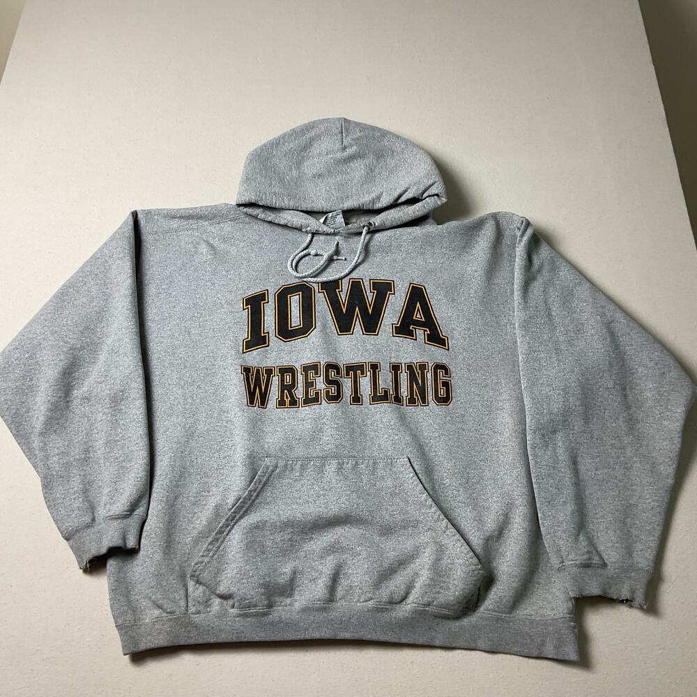 Vintage Iowa Wrestling Gray Mens Size XXL Long Sleeve Classic Hoodie